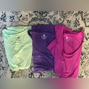 Old Navy Athletic shirts - Small